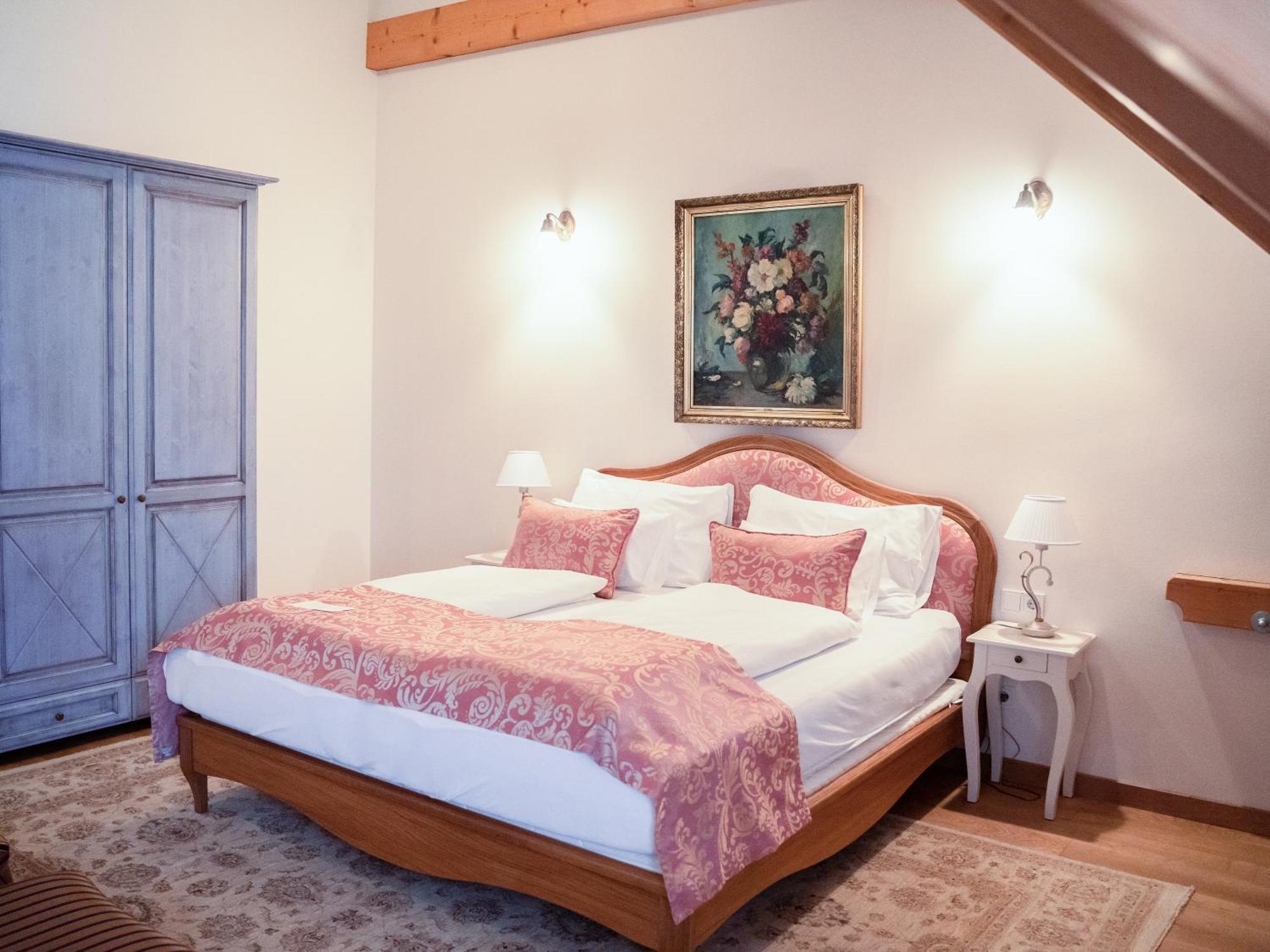 Schloss Thalheim Sankt Poelten Phòng bức ảnh